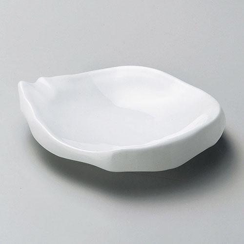 【ときわ28集-224】 強化白釉ちぎり４.５寸皿