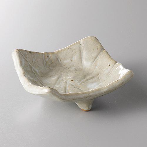 【みやび街道5-175】粉引三つ足珍味（手） (本商品の販売を終了致しました)