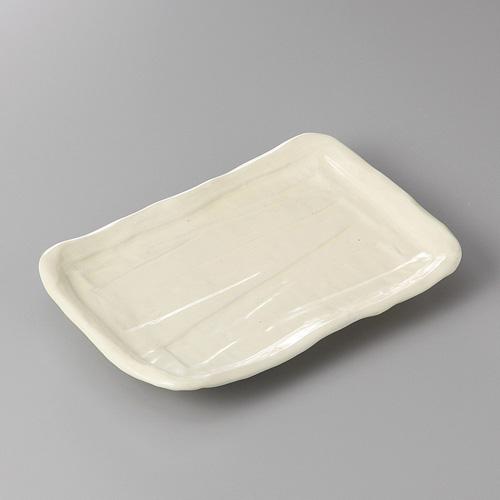 【みやび街道4-254】新粉引ソギ型焼物皿