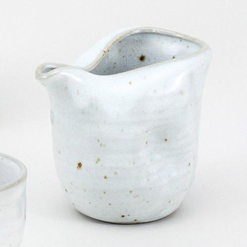 みやびページ みやび街道5-441】粉引青磁冷酒器（小） – 業務用食器の食器プロ
