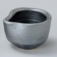 【ときわ28集-84】 鉄釉片口ソギ鉢
