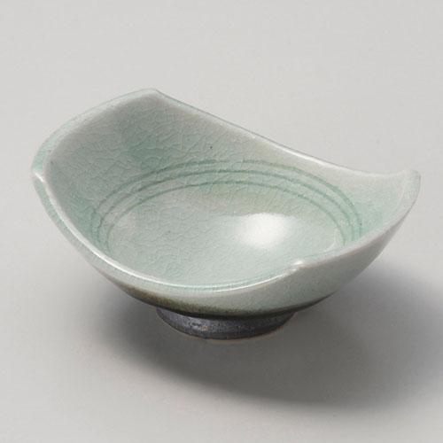 【ときわ28集-61】 青磁貫入舟型小鉢