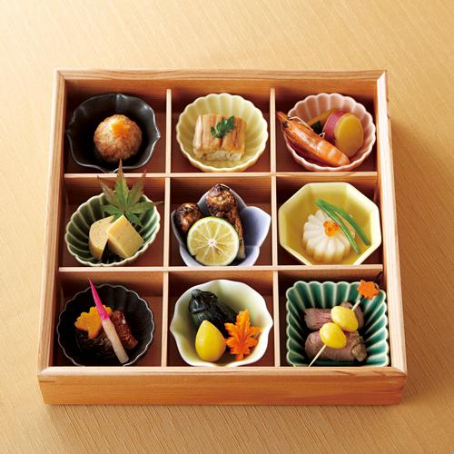 ともこ　松花堂弁当　ヒノキ木製セット 皿4点付き　5客 楽天市場】日本製 檜 松花堂弁当箱 蓋付き 重ね蓋 四つ切り弁当